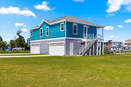 6771 Seaview Blvd, HUDSON, FL, 34667-1047 | Card Image