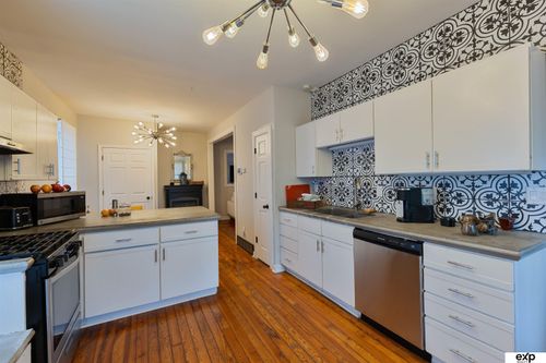 2939 Martha St, Omaha, NE, 68105-3226 | Card Image