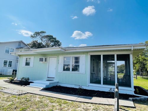 2104 Perrin Dr, North Myrtle Beach, SC, 29582-4250 | Card Image