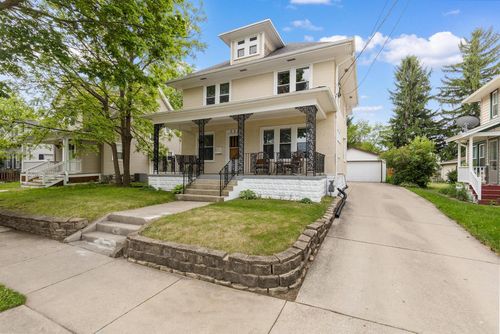 735 Beechwood Avenue, Waukesha, WI, 53186 | Card Image