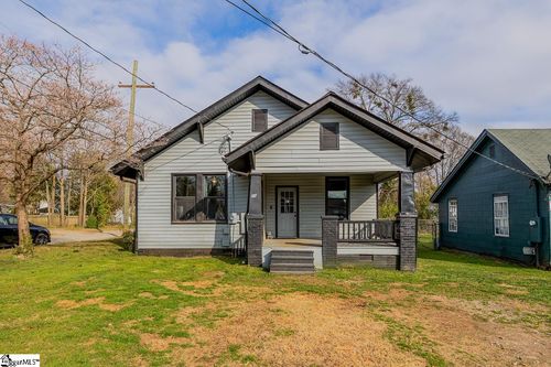 20 8th St, Greer, SC, 29651-3831 | Card Image