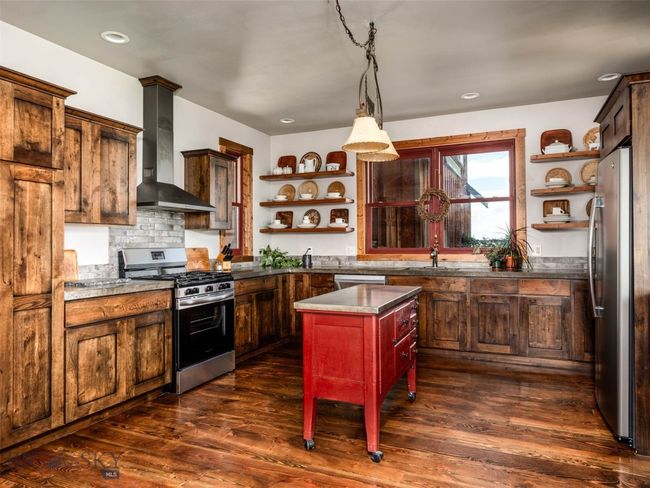 Kitchen | Image 9