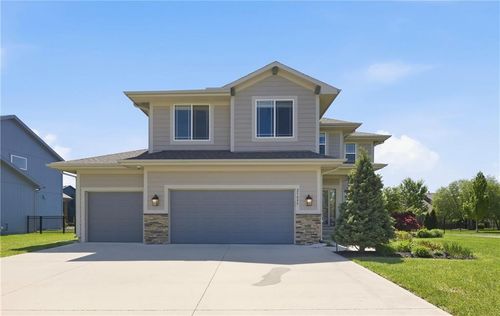 25095 W 148th Pl, Olathe, KS, 66061-7593 | Card Image