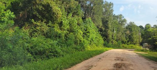 19082 Norfolk Ct, New Caney, TX, 77357-1510 | Card Image