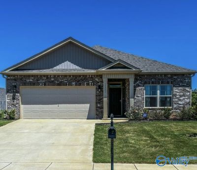 16961 Carriage Station Drive, House other with 3 bedrooms, 1 bathrooms and null parking in Harvest AL | Image 2