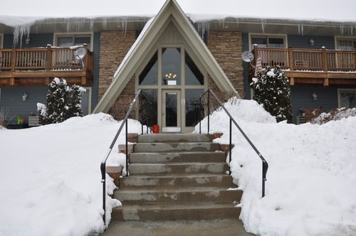 apt-111-300 Opatrny Dr, Fox River Grove, IL, 60021-1169 | Card Image