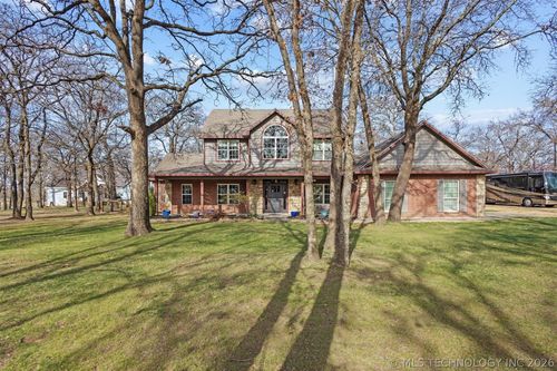 2713 Redbud Ln, Kingston, OK, 73439-8898 | Card Image