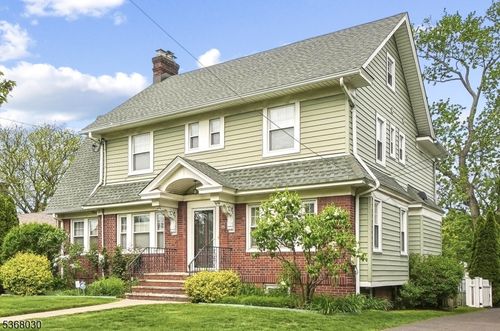 29 Rutgers St, Maplewood, NJ, 07040-2803 | Card Image