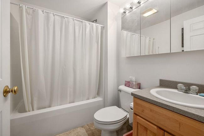 APT-6 - 105 Winnacunnet Rd, Condo with 2 bedrooms, 2 bathrooms and null parking in Hampton NH | Image 7
