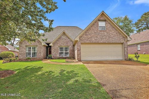 104 Fairmont Cove, Brandon, MS, 39047 | Card Image