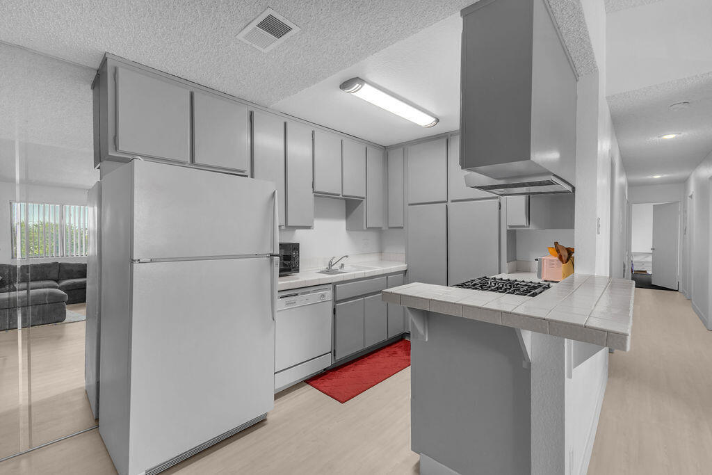 Residential Lease in Cathedral City 4