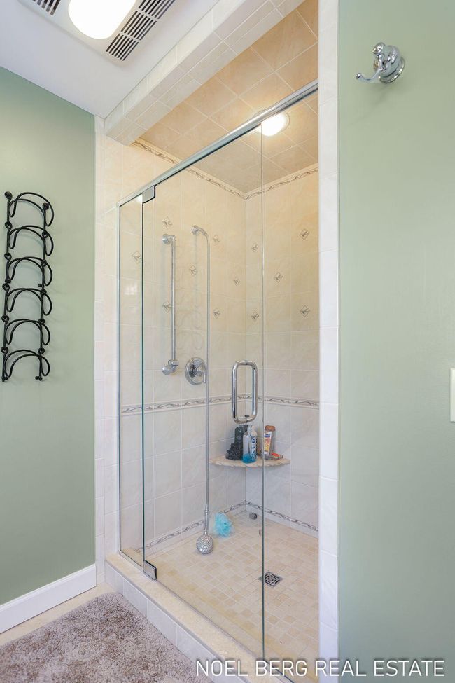 40-web-or-mls-16093-harbor-point-dr | Image 21