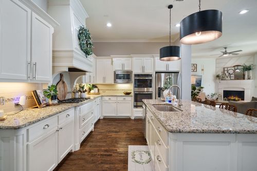 1318 Cottonwood Dr, Celina, TX, 75009-4520 | Card Image