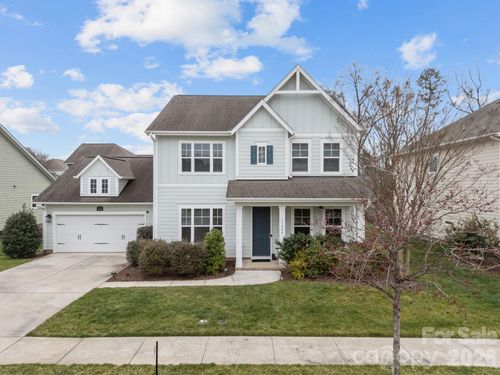 11424 Fullerton Place Dr Nw, Huntersville, NC, 28078-4385 | Card Image