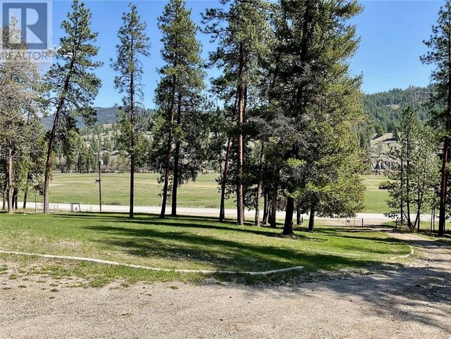 1715 Highway 33, House other with 3 bedrooms, 3 bathrooms and 1 parking in Rock Creek BC | Image 5