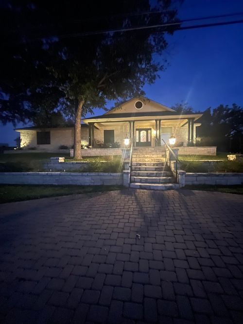505 Avenue E, Marble Falls, TX, 78654-5831 | Card Image