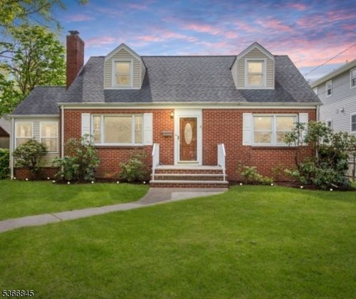 208 N 16th St, Kenilworth, NJ, 07033-1266 | Card Image