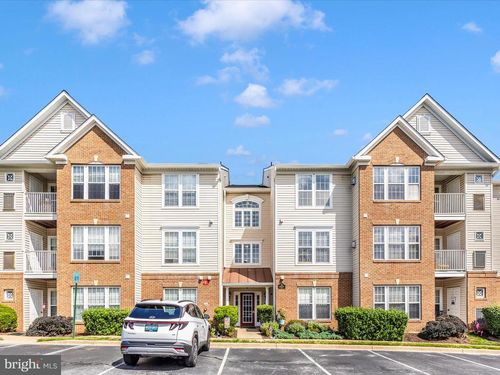 apt-m-500 Bradley Ct, FREDERICK, MD, 21703-8462 | Card Image