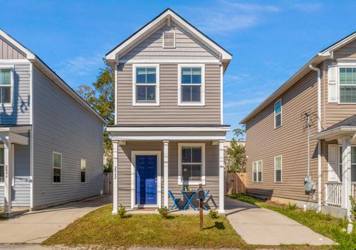 2042 Arbutus Ave, North Charleston, SC, 29405-6125 | Card Image
