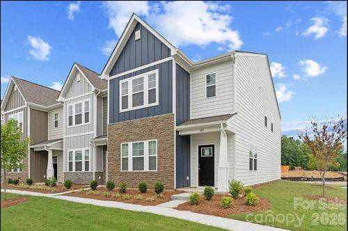 5604-485 Etna St, Gastonia, NC, 28052-8404 | Card Image