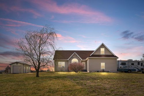 323 Larkspur Ct, Ozark, MO, 65721-6720 | Card Image