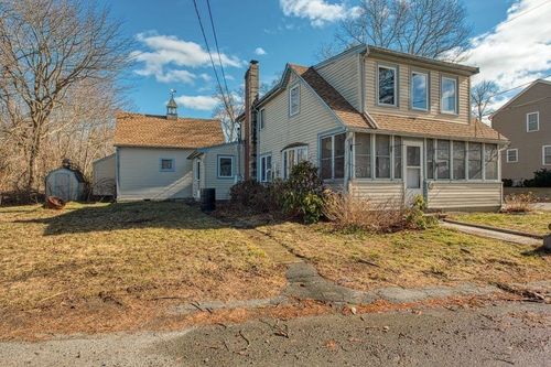 22 Ocean Ave, Hanson, MA, 02341-2080 | Card Image