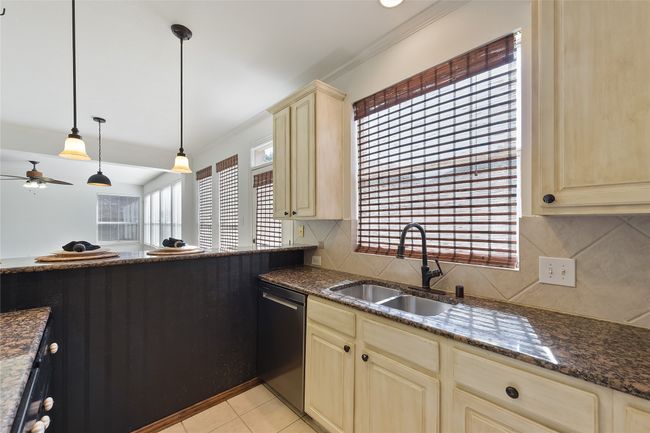 1728 Tealwood Ln, House other with 4 bedrooms, 3 bathrooms and null parking in Corinth TX | Image 13