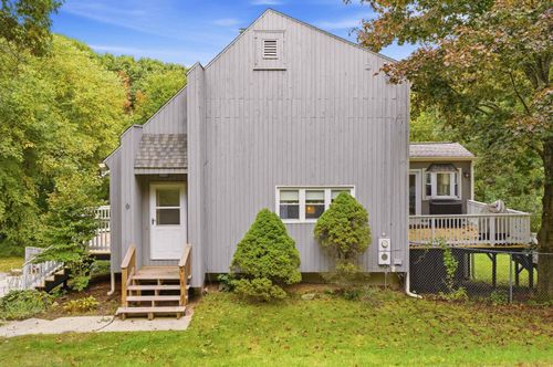 6 Jewell Ln, Derry, NH, 03038-4841 | Card Image