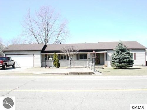 160 S Mission Rd, Mount Pleasant, MI, 48858-9515 | Card Image