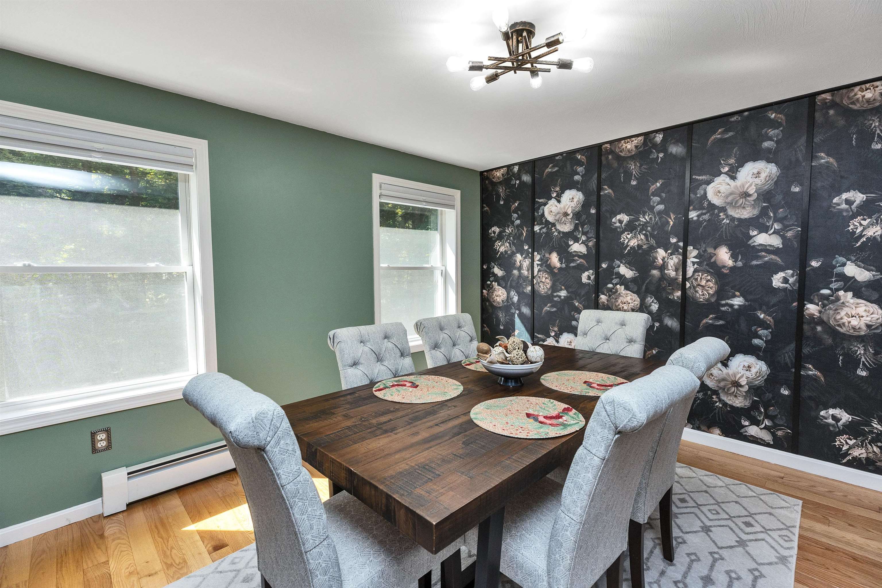 Melody Ln, Hillsborough, NH 03244