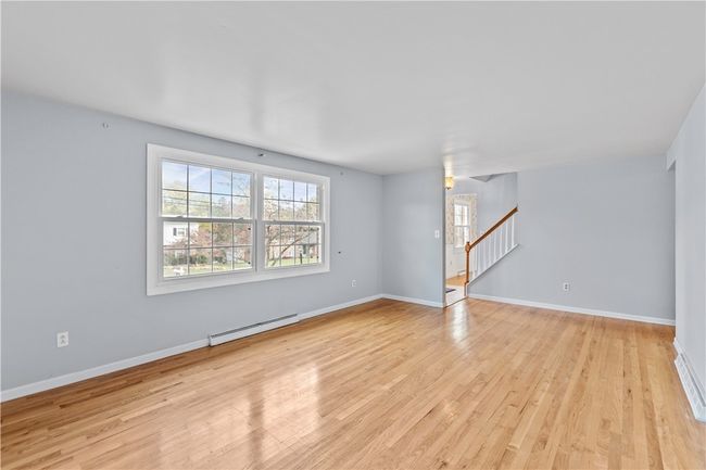 937 Balmoral Dr, House other with 5 bedrooms, 3 bathrooms and 2 parking in Pittsburgh PA | Image 5