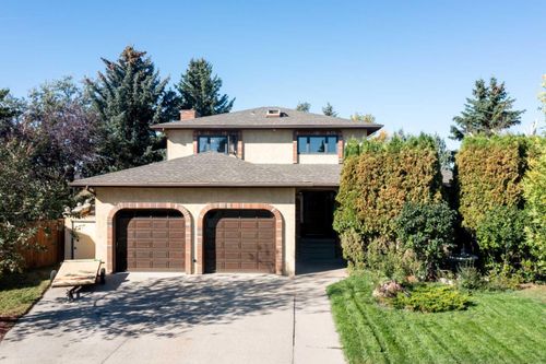 107 Temple Cres W, Lethbridge, AB, T1K4T3 | Card Image