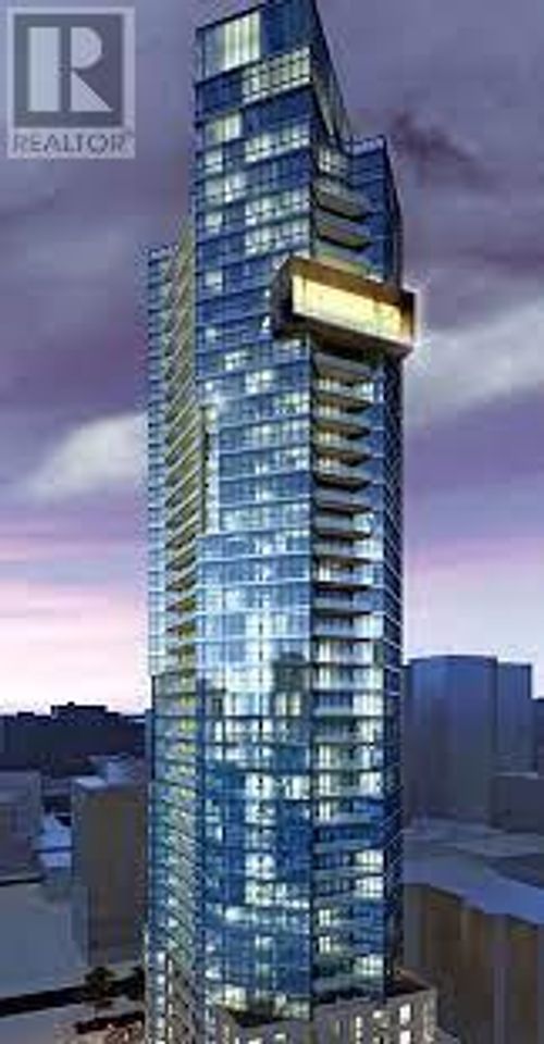 4009-45 Charles St E, Toronto, ON, M4Y0B8 | Card Image