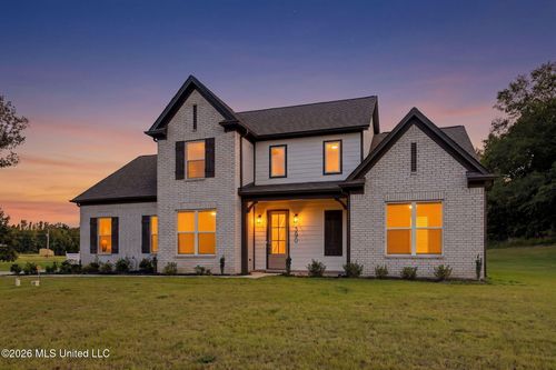 390 Centerline Roper Loop, Byhalia, MS, 38611 | Card Image