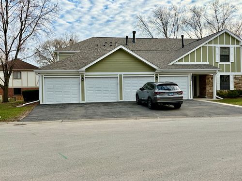 a1-1053 Scanlon Dr, Wheeling, IL, 60090-2565 | Card Image