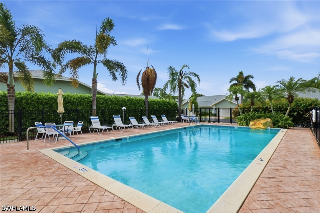 Residential in Naples