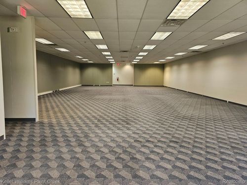 5445 Ali Dr, Grand Blanc, MI, 48439-5191 | Card Image