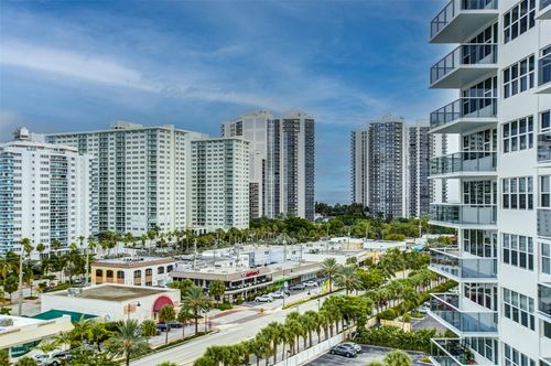 apt-1011-3300 Ne 36th St, Fort Lauderdale, FL, 33308-6733 | Card Image