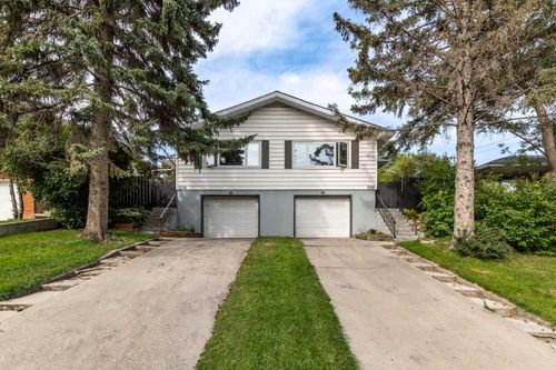 206, 208 43 Avenue Sw, Calgary, AB, T2S1A9 | Card Image