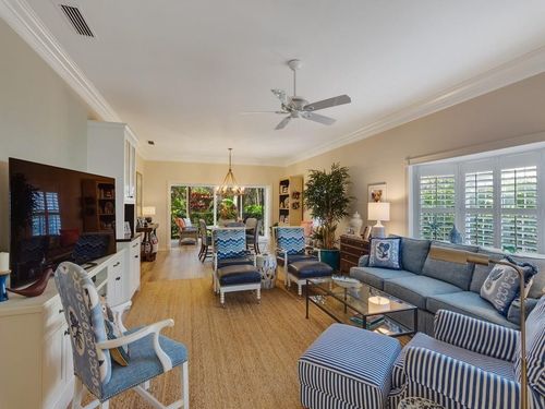apt-21e-125 E Park Shores Cir, Vero Beach, FL, 32963-3845 | Card Image