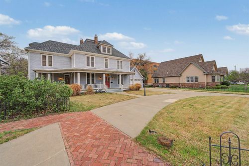 130 W Prescott Ave, Salina, KS, 67401-4138 | Card Image