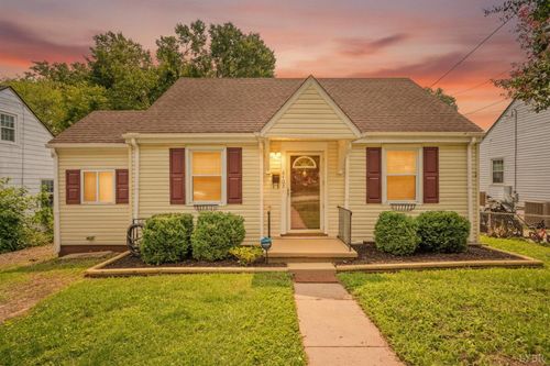 4702 Myrtle St, Lynchburg, VA, 24502-1521 | Card Image