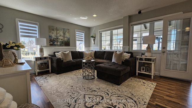 38 Madawaska Trail, House other with 3 bedrooms, 2 bathrooms and 3 parking in Wasaga Beach ON | Image 10