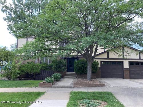 509 1st Ave W, Dickinson, ND, 58601-4306 | Card Image