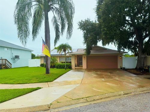 3022 Jackson Dr, HOLIDAY, FL, 34691-3361 | Card Image