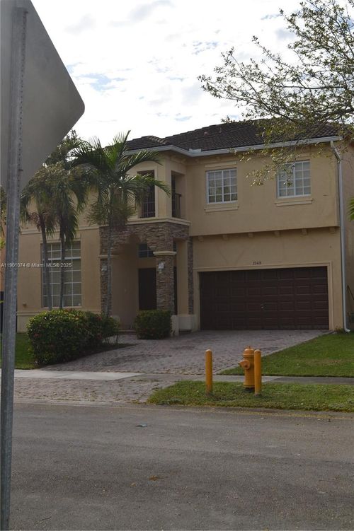 0-22418 Sw 94th Path, Cutler Bay, FL, 33190-1263 | Card Image