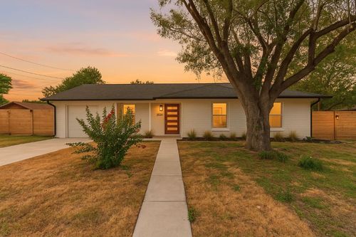 2938 Pecan Springs Rd, Austin, TX, 78723-4631 | Card Image