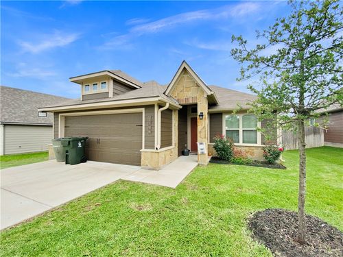 2106 Stubbs Dr, Bryan, TX, 77807-1458 | Card Image