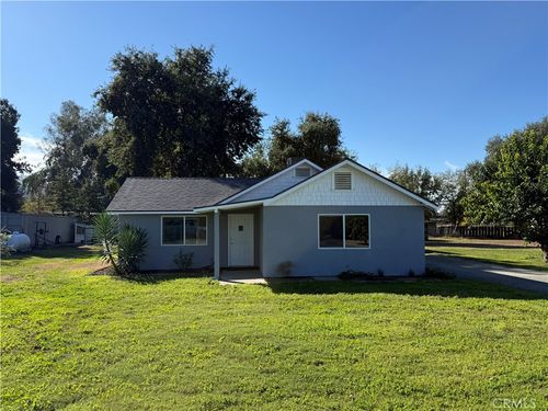 24323 Avenue 324, Woodlake, CA, 93286-9688 | Card Image