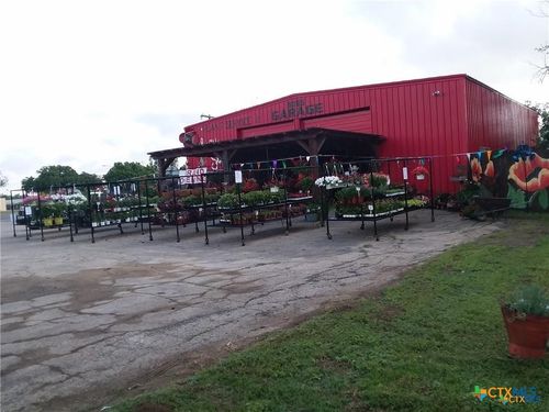 1008 S Walnut St, Lampasas, TX, 76550-3167 | Card Image